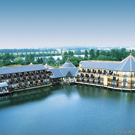 Reading Lake Hotel Extérieur photo