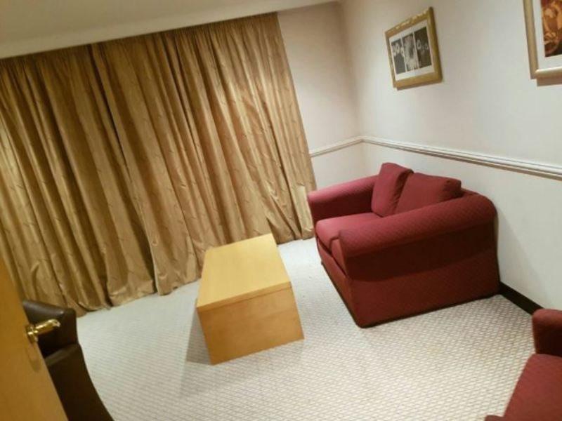 Reading Lake Hotel Extérieur photo